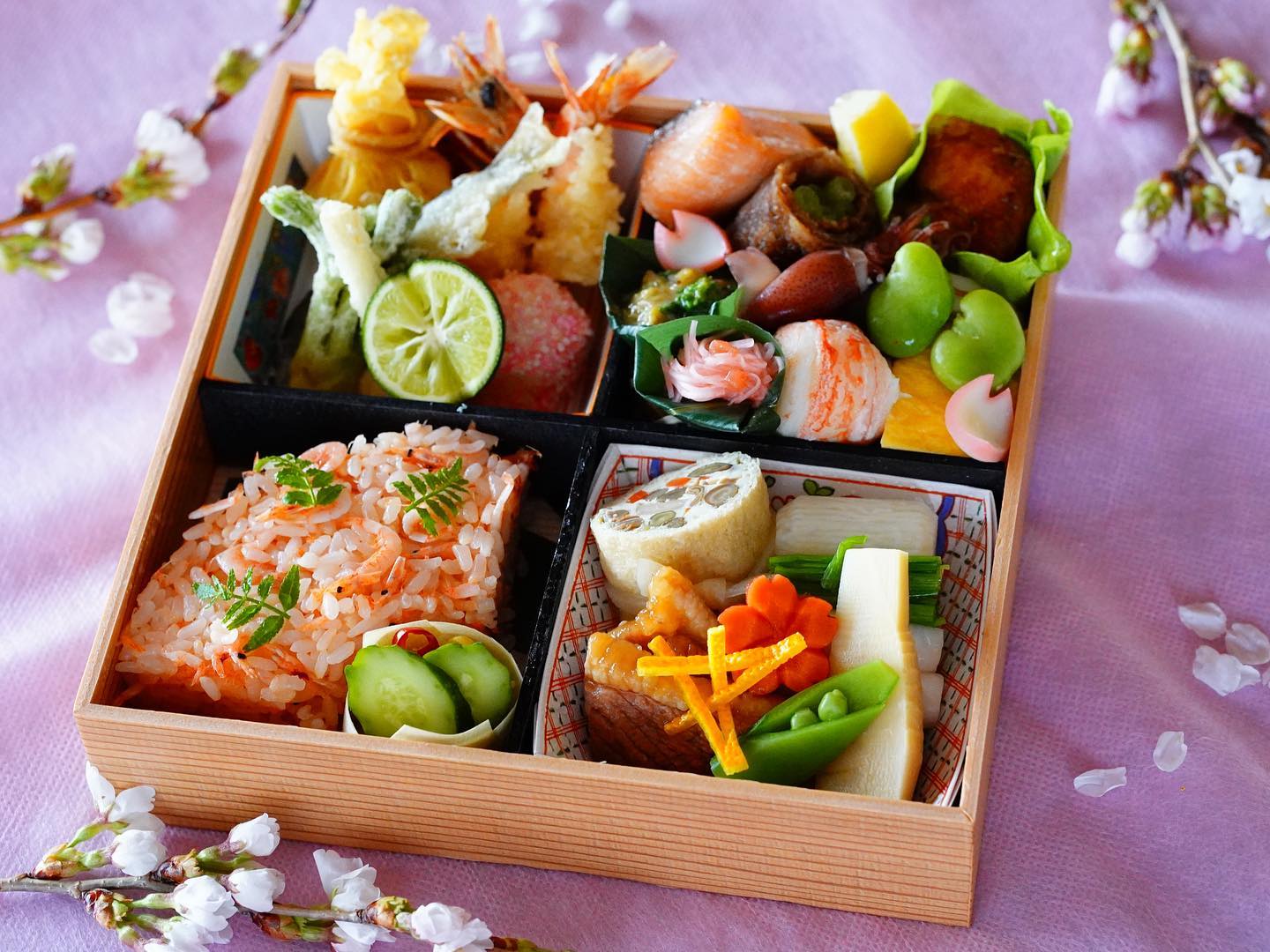 そば会席立会川吉田家 様 | つきじ 折峰 料理屋さんのパッケージ専門店