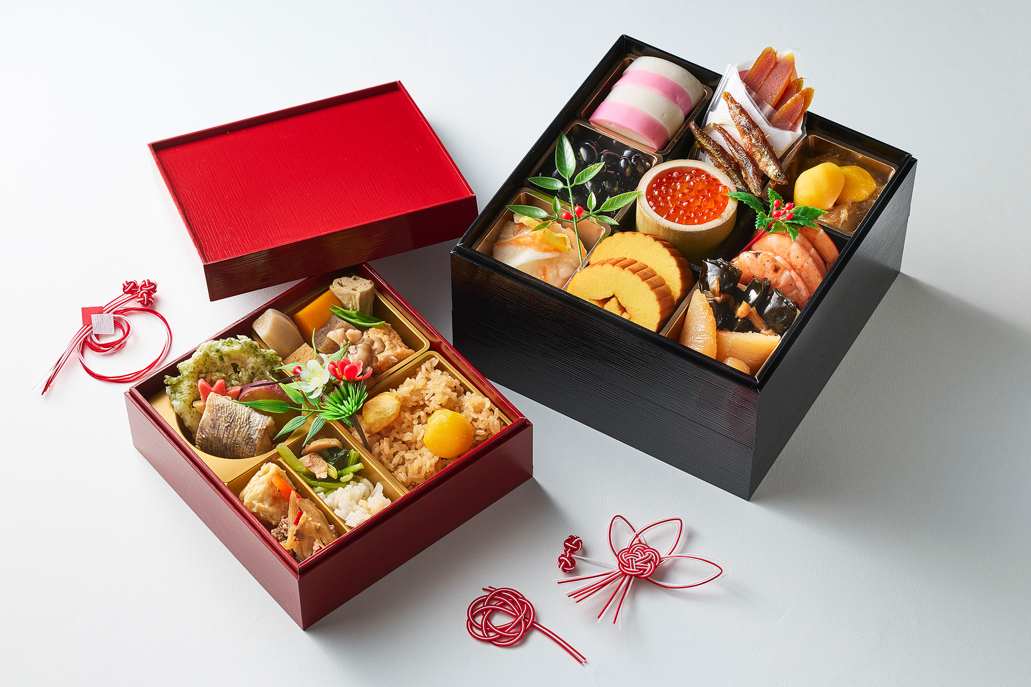 おせち・祝い膳に選ばれる紙重箱7寸1段が、今だけ496円の特別価格